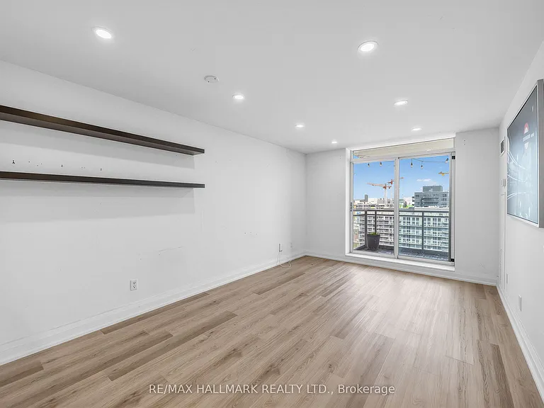 50 Lynn Williams St #1410 — Photo 3