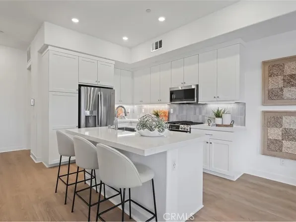 1385 Snowberry Pl, Montebello, CA 90640