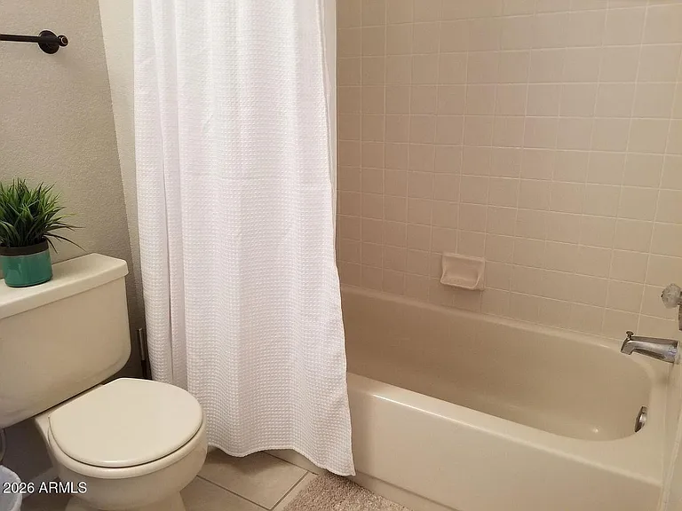 2333 E Southern Ave — Photo 11