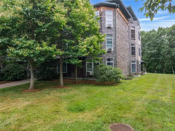 9 Claire Pointe Road, Burlington, VT 05408