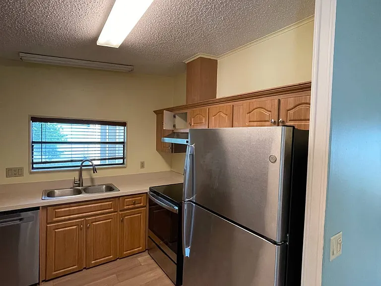 407 Whisper Oaks Dr #407 — Photo 49