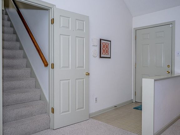 5th image of 700 Virginia Ave