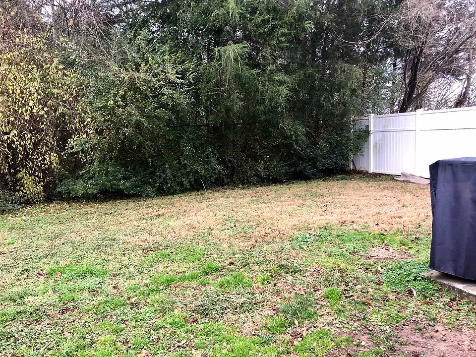 738 Dellwood Dr