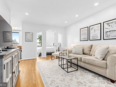 305 C St NE APT 410, Washington, DC, 20002