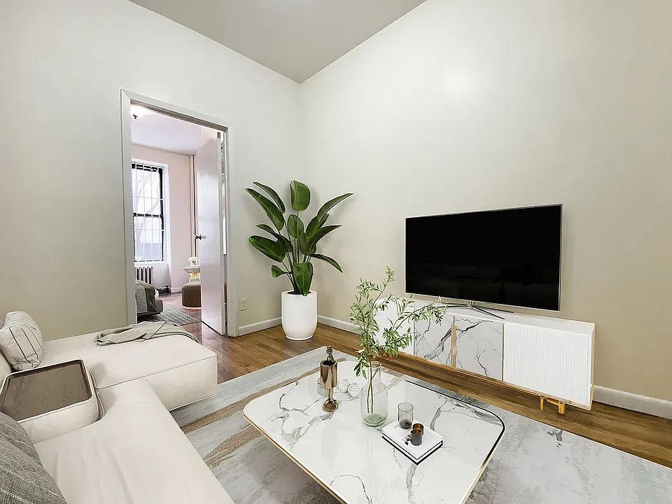 1st image of 140 W 109th St APT 1E