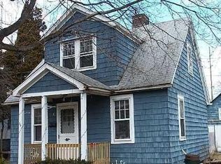 36 Willis Ave, Syosset, NY 11791