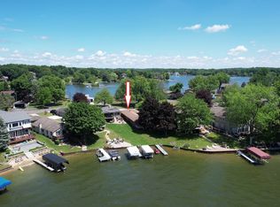 8452 Woodland Shore Dr, Brighton, MI