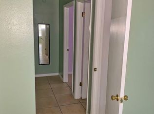 1409A Crystal Ct, Tavares, FL 32778