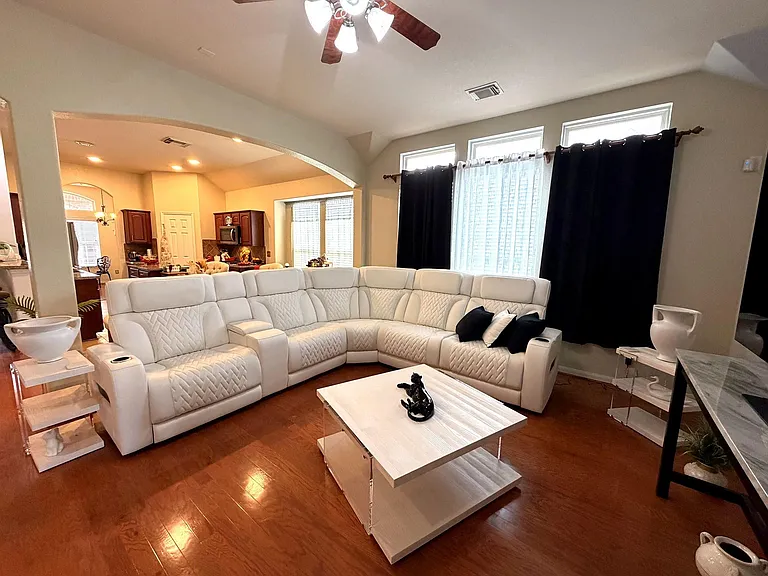 5811 Deleon Trail Dr — Photo 11