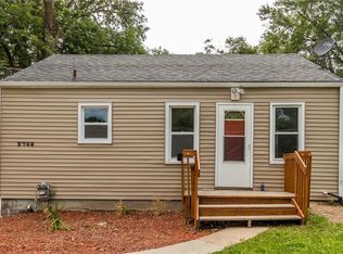 2708 SW 7th St, Des Moines, IA 50315