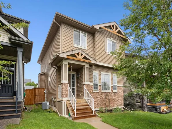 22 E Nolanfield Hts NW, Calgary, AB T3R 0M1