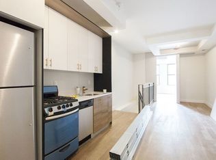 20-27 Menahan St #1B, Ridgewood, NY 11385