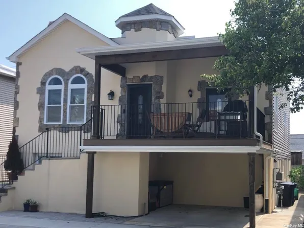 120 Mitchell Ave, Long Beach, NY 11561
