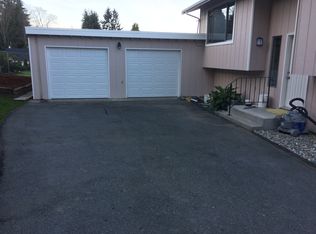 1105 Sumner Ln, Everett, WA 98203