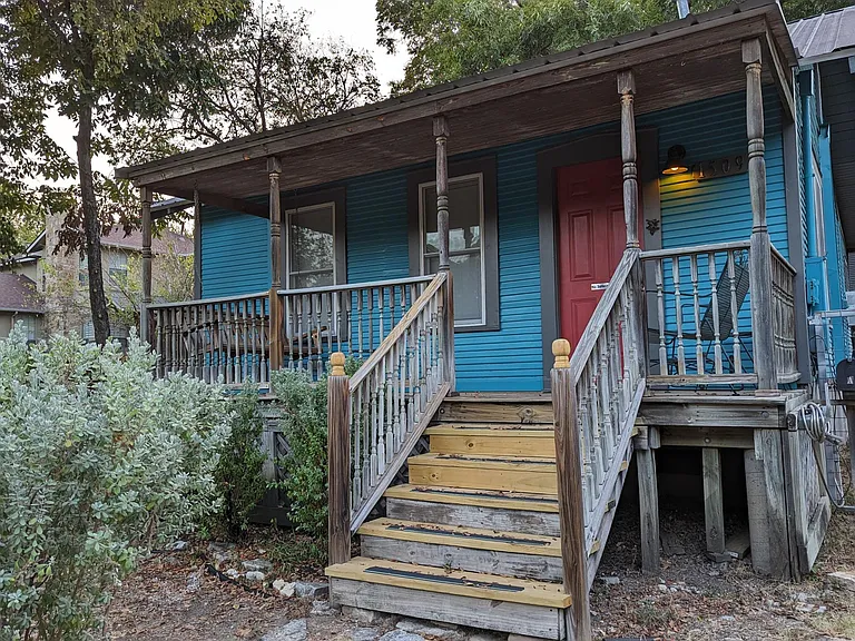 1509A Newton St — Photo 20