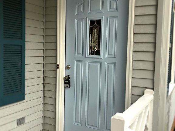 3rd image of 120 Gardenville Dr