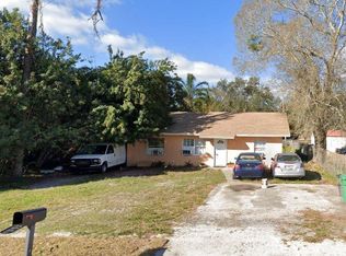 2313 N 41st St, Fort Pierce, FL 34946