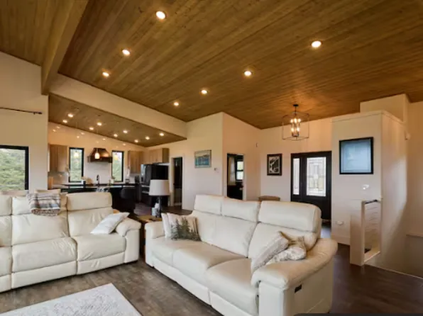 67466 Endless View Loop, Homer, AK 99603
