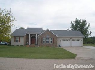10345 Curtis Rd, Mazomanie, WI 53560