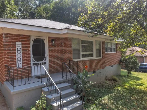 5570 Ash St, Forest Park, GA 30297