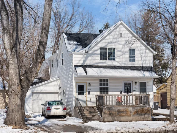 414 3rd Ave S #A, Grand Forks, ND 58201