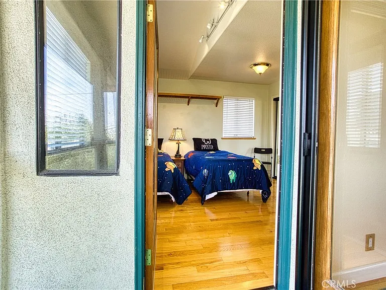 978 Balboa St — Photo 48