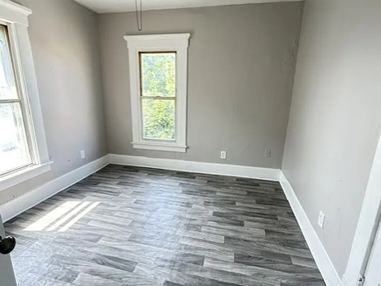 1257 E Erie Ave — Photo 6