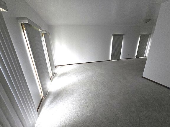 3rd image of 3531 Dale Dr