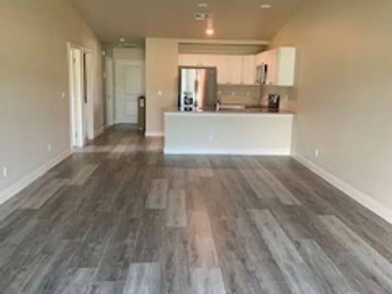 263 SW 3rd Ter #1625/1627 — Photo 8