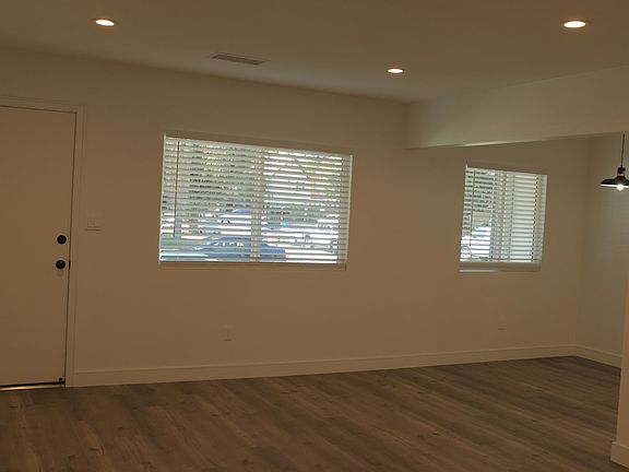 3rd image of 150 N Roberto Ave #148