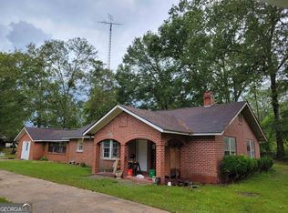 763 Perry Horton Rd, Adrian, GA 31002