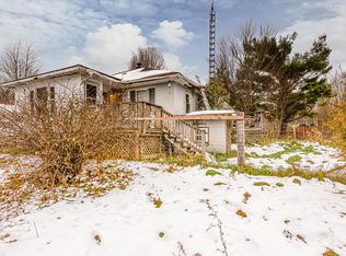 74760 County Road 376, Covert, MI 49043