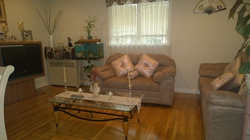 2nd image of 1059 North Ave
