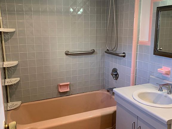 5th image of 1454 78th St #1