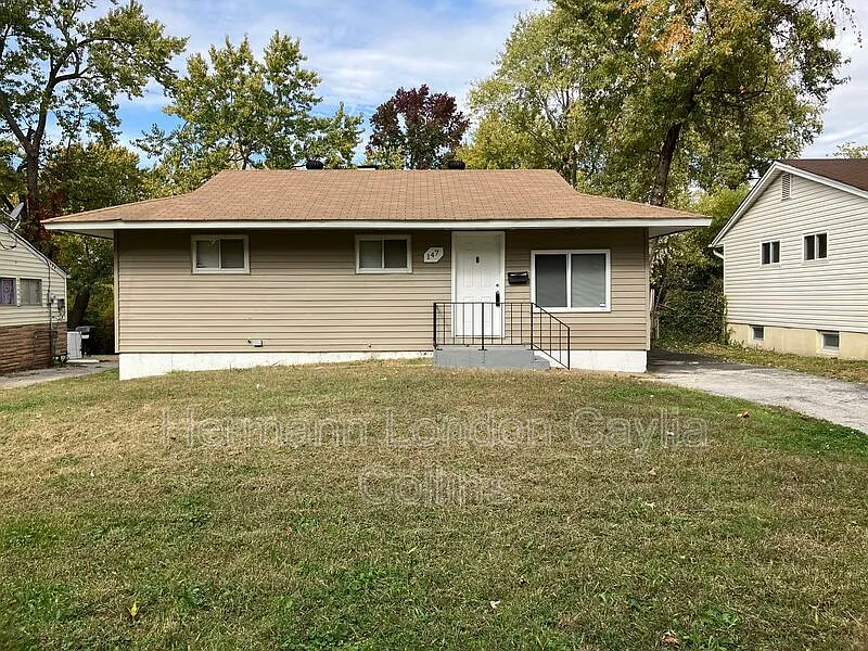 147 Ben Nevis Rd photo 1