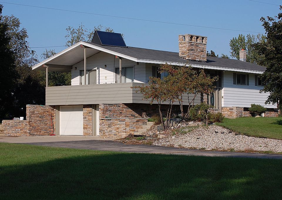 2nd image of 759 135th Ave