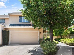 12151 Atrium Dr, Saratoga, CA 95070