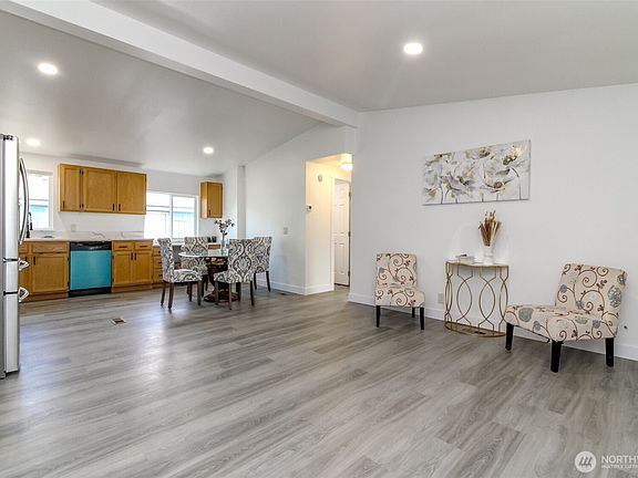 2nd image of 23408 41 St Avenue Ct E #2