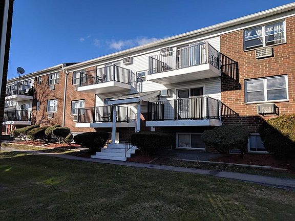 2nd image of 1548 Route 9 APT 7D