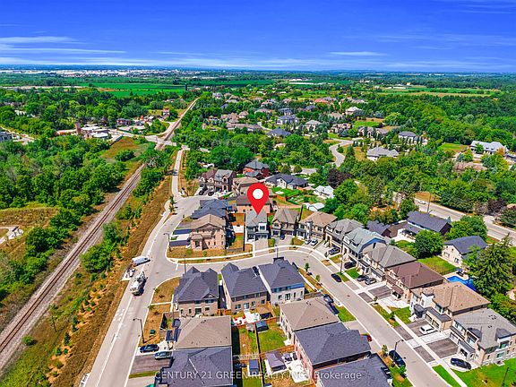 4th image of 64 Coldwell Bay Cir
