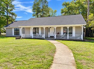 15 Windsor Ln, Monroeville, AL 36460