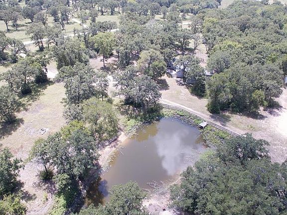 3rd image of 510 Creekside (pvt) Dr