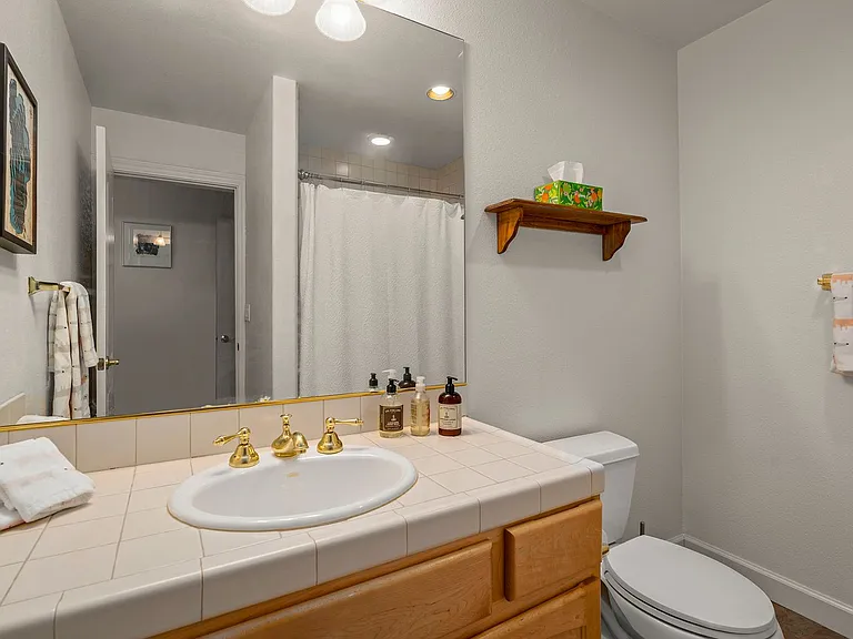 933 Northwood Blvd #8 — Photo 31