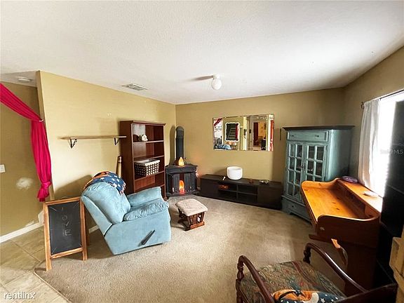 4th image of 389 Fish Hawk Dr