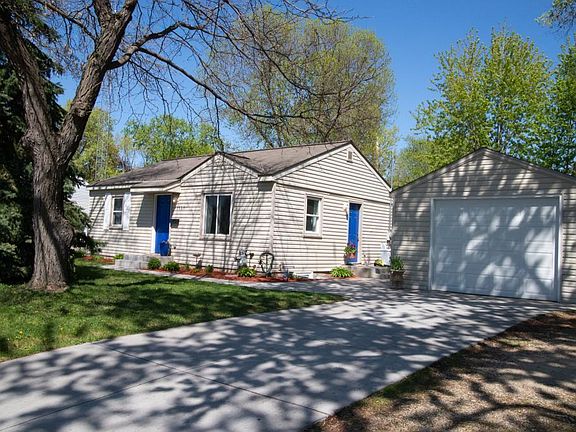 2nd image of 7527 Pleasant Ave