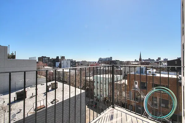 Rented by Rentopia | media 30