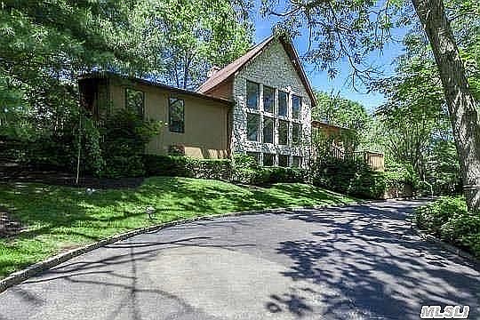 1st image of 93 Shirley Ct