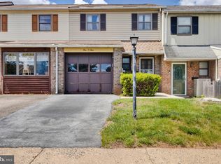 104 Orchard Ct, Royersford, PA 19468