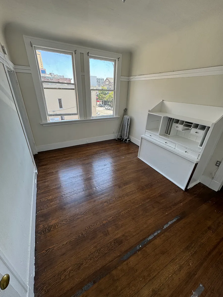 Building Photo - 1006 Jefferson St #D