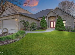 114 Alta Tree Blvd, Johnson City, TN 37604